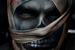 Macabre Makeup: Alex Faction’s Creepiest Halloween Looks